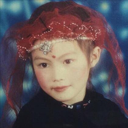 维密超模何穗健身,何穗40秒变脸