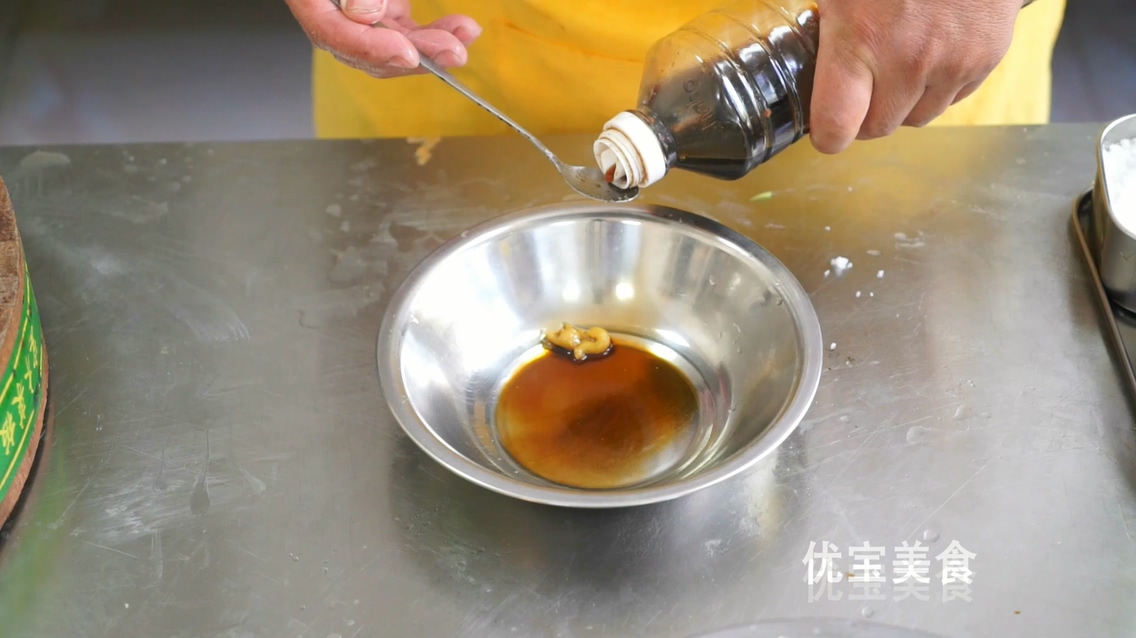 海参做熟嚼不动怎么办,活海参如何制作好吃