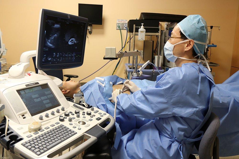 肝癌腹腔镜消融和ct消融哪个好,射频消融治疗肝癌的优缺点是什么