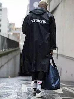 答应我,就算*裤内**晒不干,雨季也不能瞎穿!