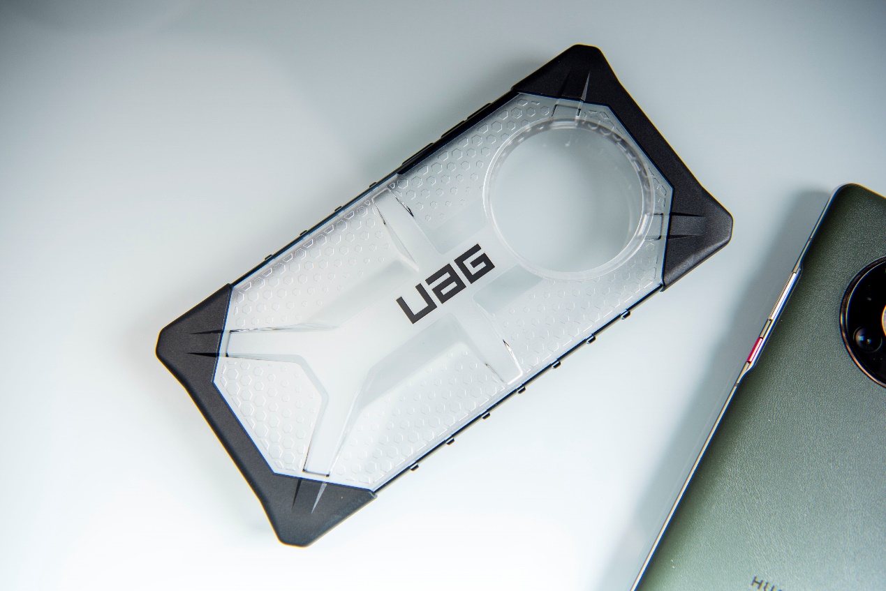 一个手机壳能有多贵,一个防摔手机壳大概要多少钱