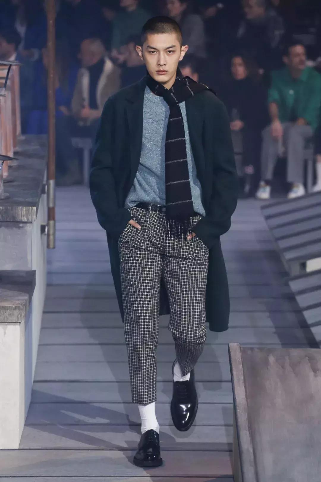 白袜子真的很白吗,白袜子吸引力很大吗