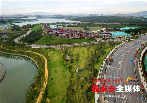 *安泰**西部新城特写——新城书写美丽画卷，实干熔铸发展优势