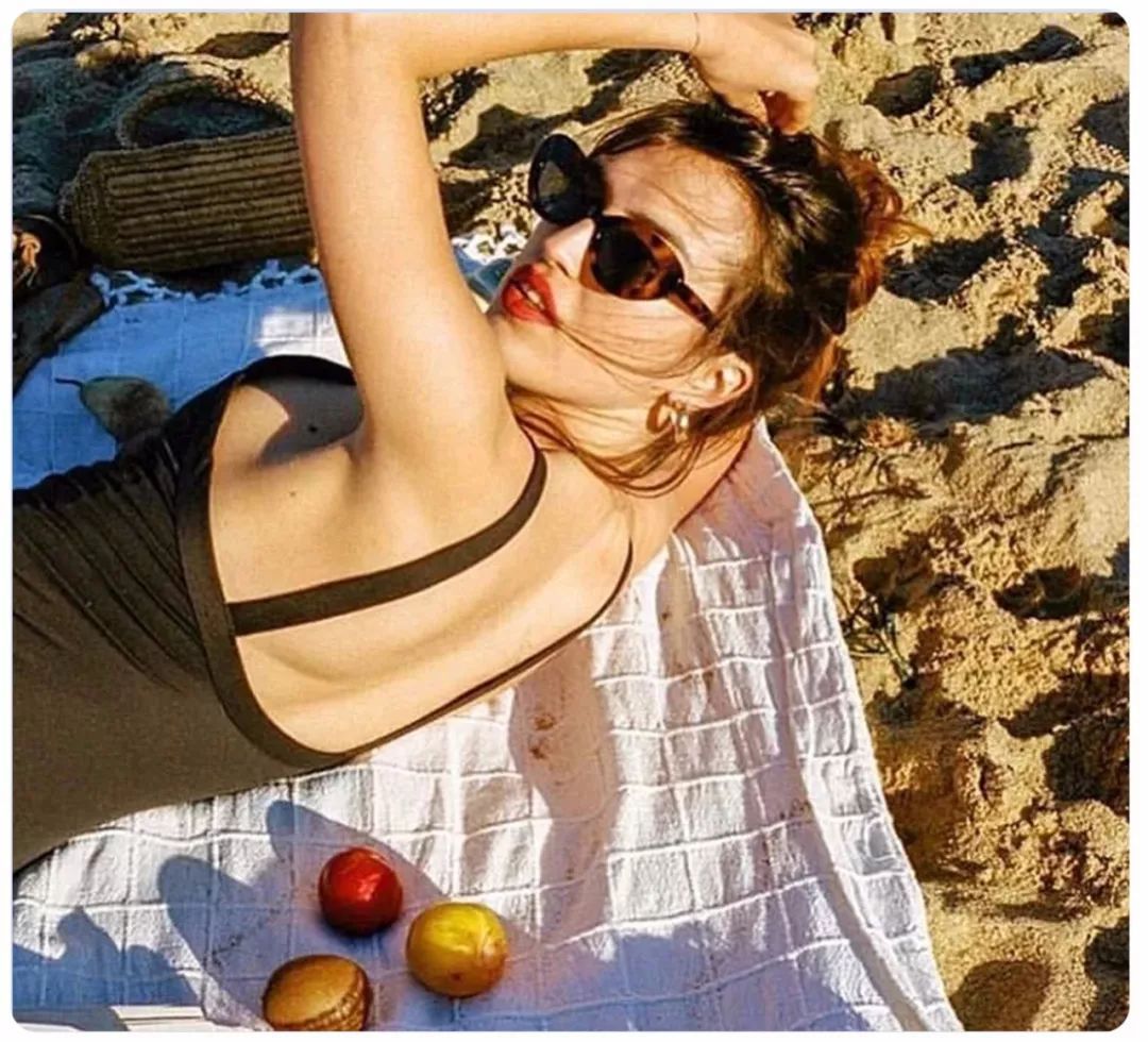 【小红盾】知性女人|真相了!为什么有钱人的妻子普遍相貌平平?