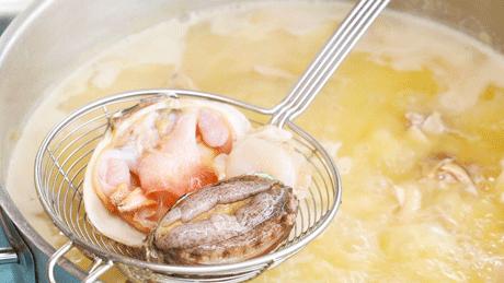 好吃又养生的花胶鸡,秋冬必打卡的养生花胶鸡