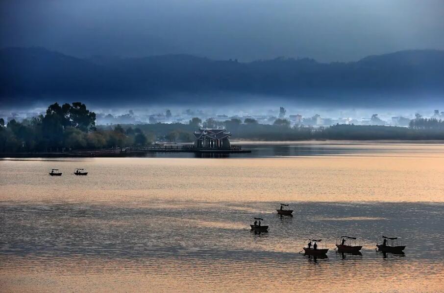 西昌邛海湖泊,西昌邛海湿地美景