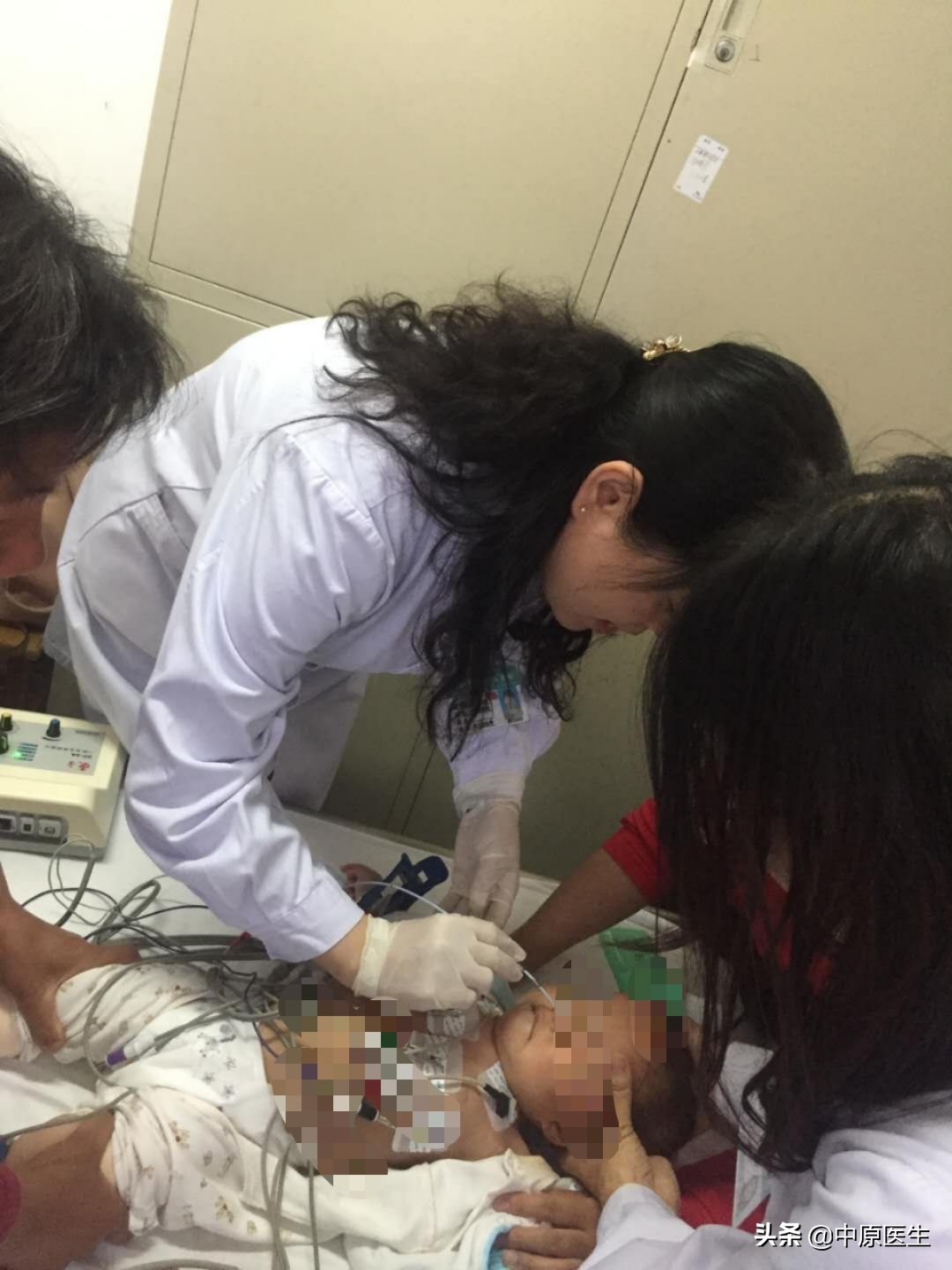 新生宝宝偶尔心跳过高到250多,出生10天宝宝心跳每分钟多少正常