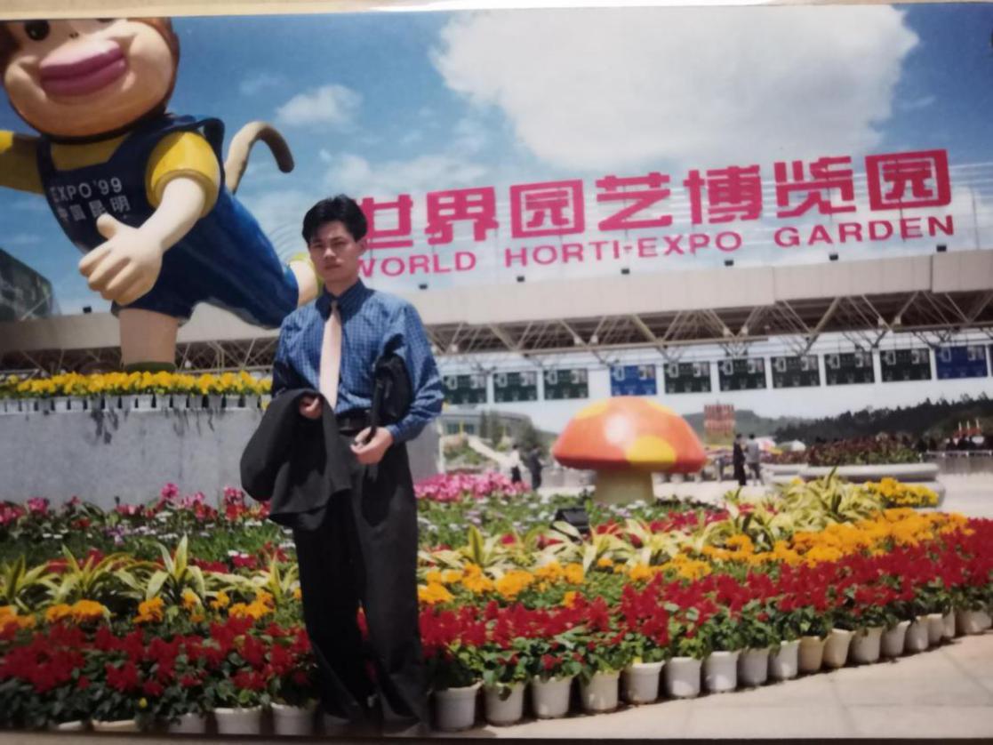 痛下决心买手机,深夜买手机