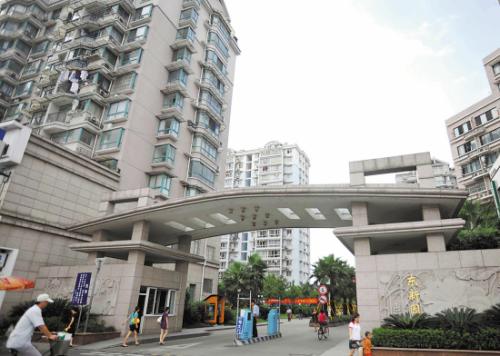 丰巢回应免费保管12小时公开信,丰巢收费引争议业委会挺身而出