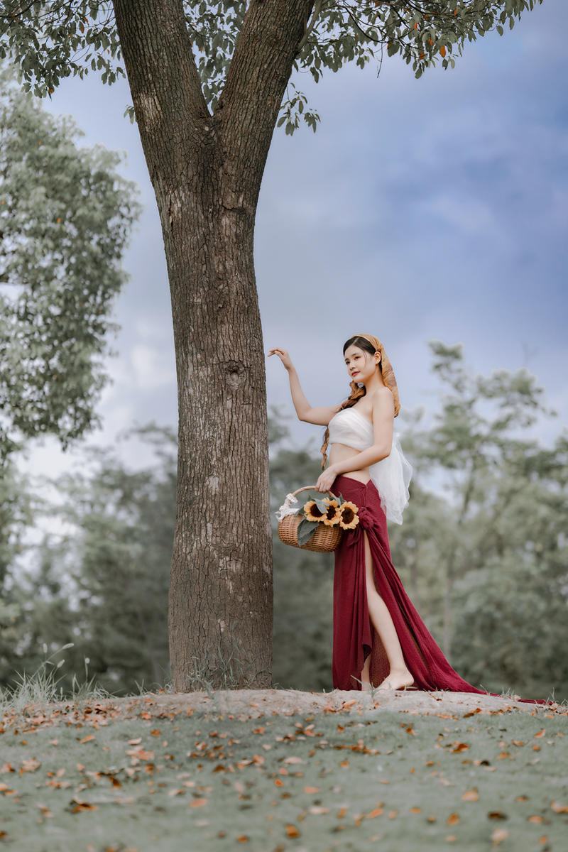 一片落英，一枚枫红，微醉了这个季节的明媚