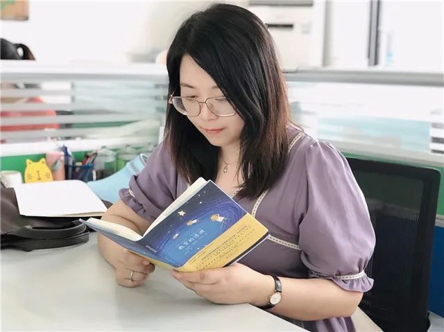 书香润心灵读书促成长征文,书香润校园阅读伴成长教师发言稿