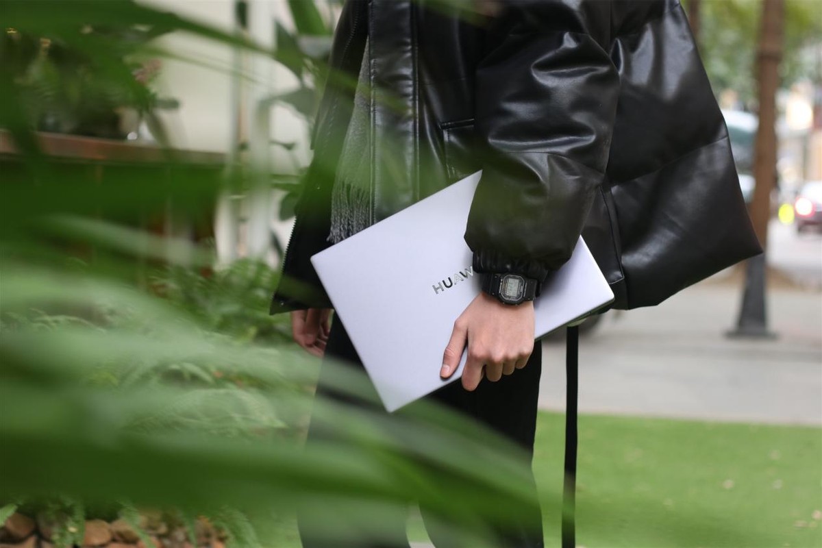 出远门忘了关电,出远门忘了关灯