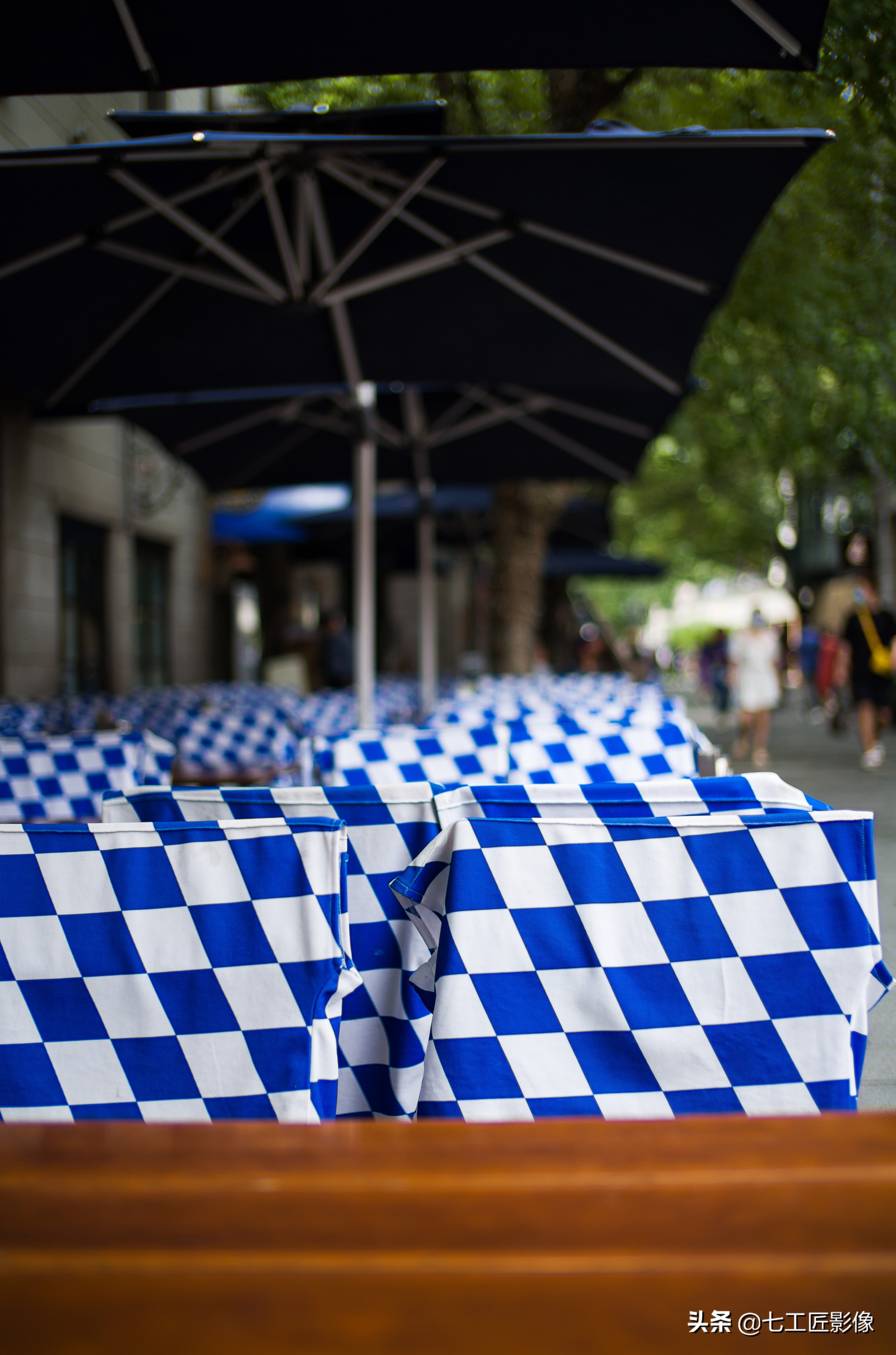 永诺50mmf1.8和七工匠35mmf1.4,七工匠人文镜头