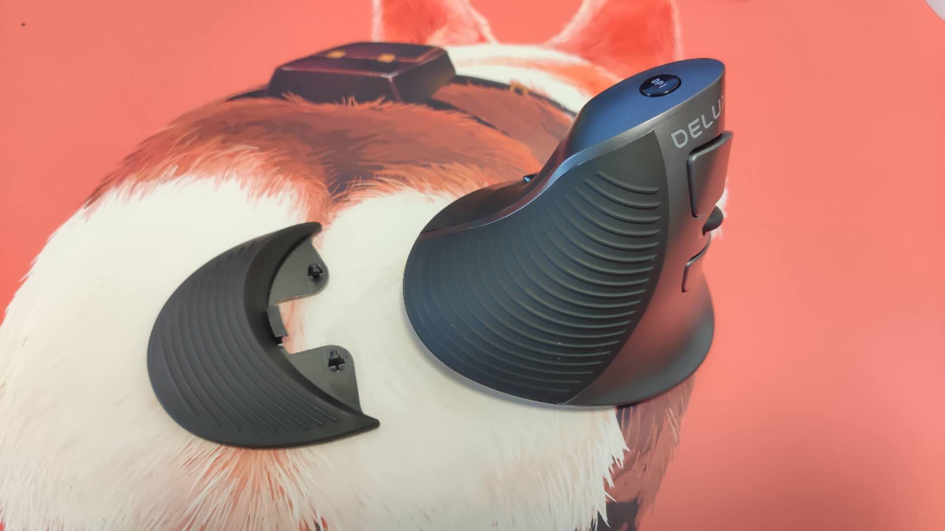 鼠标入门级推荐618,delux垂直鼠标