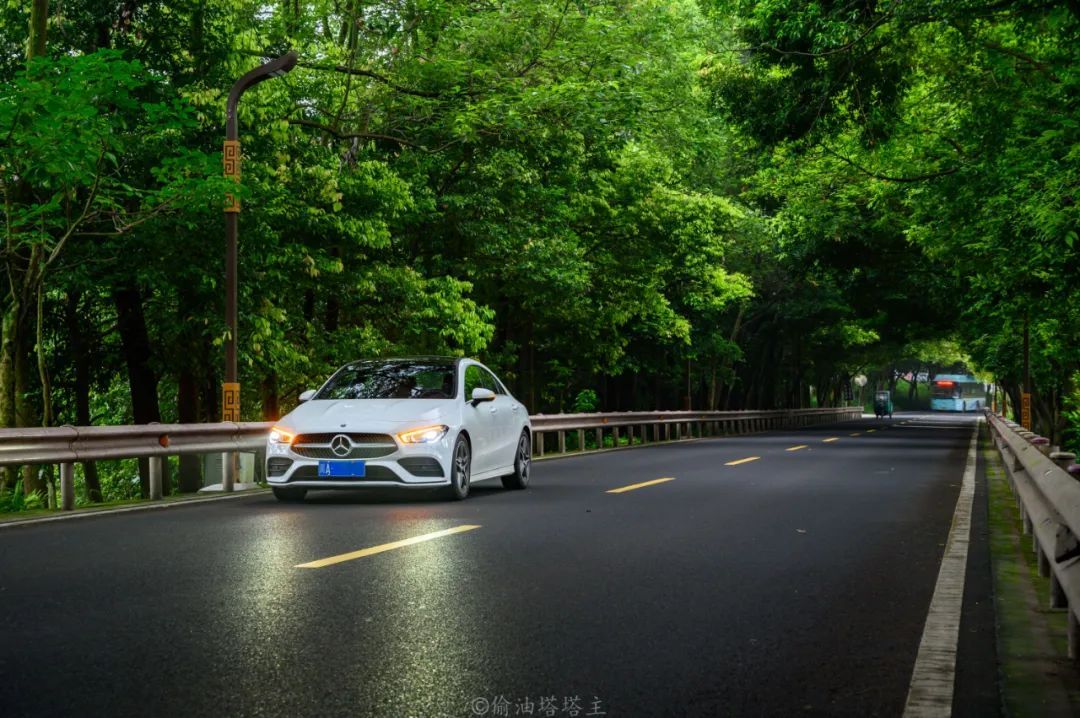 2016款奔驰cla200值得入手吗,奔驰cla200动感型16款测评