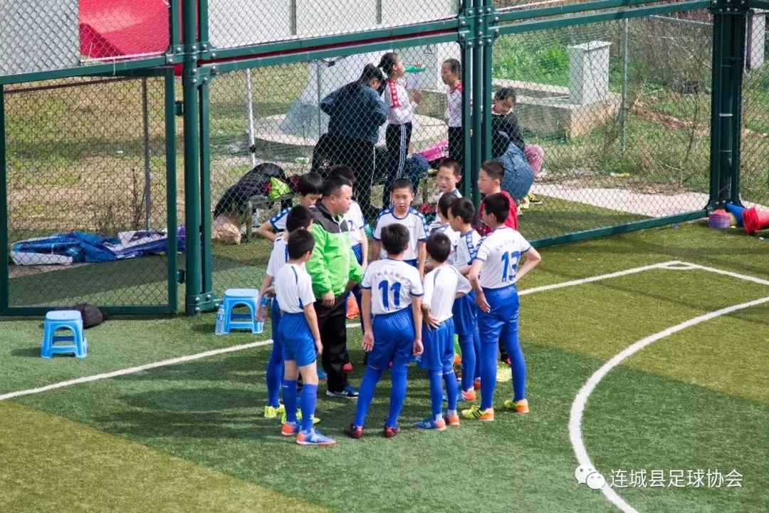 冠豸山旗舰足球俱乐部,冠豸山足球队