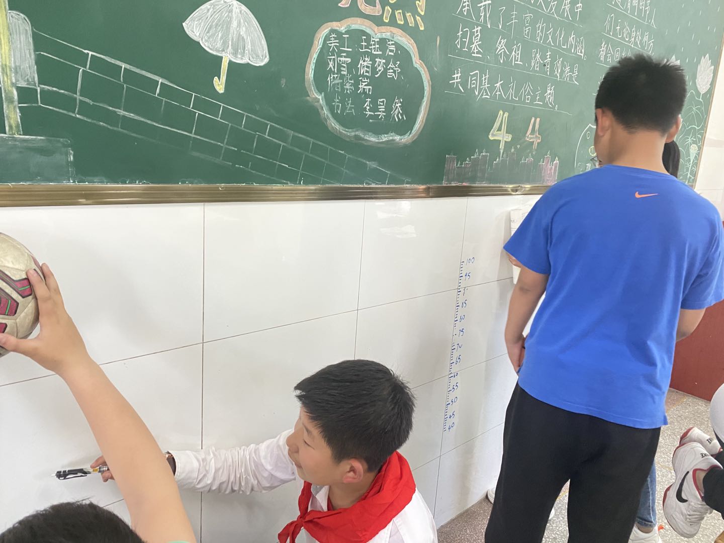 球的反弹多高合适,球落地反弹是什么力