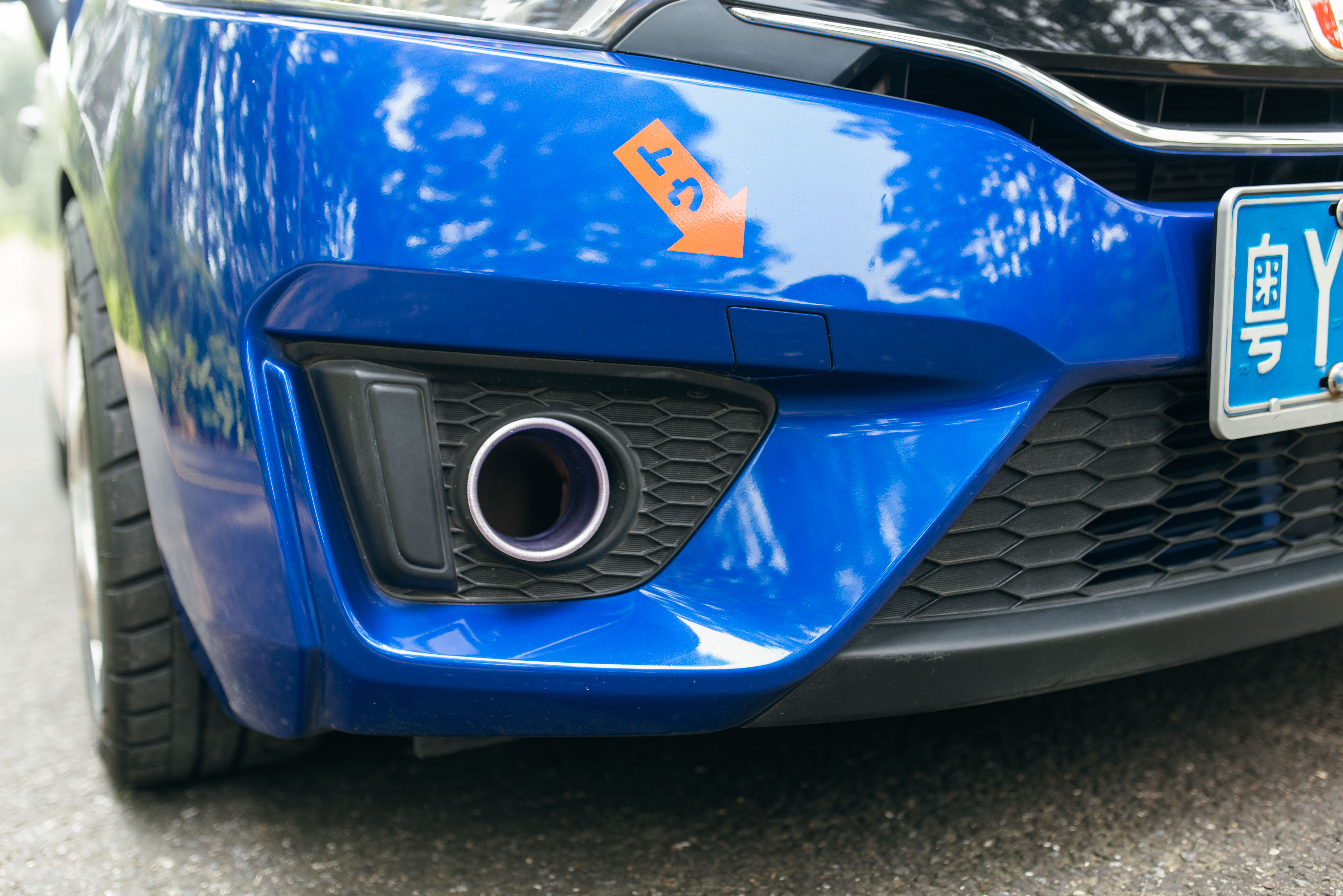 本田飞度适合男孩子开吗,本田飞度适合家庭用车吗