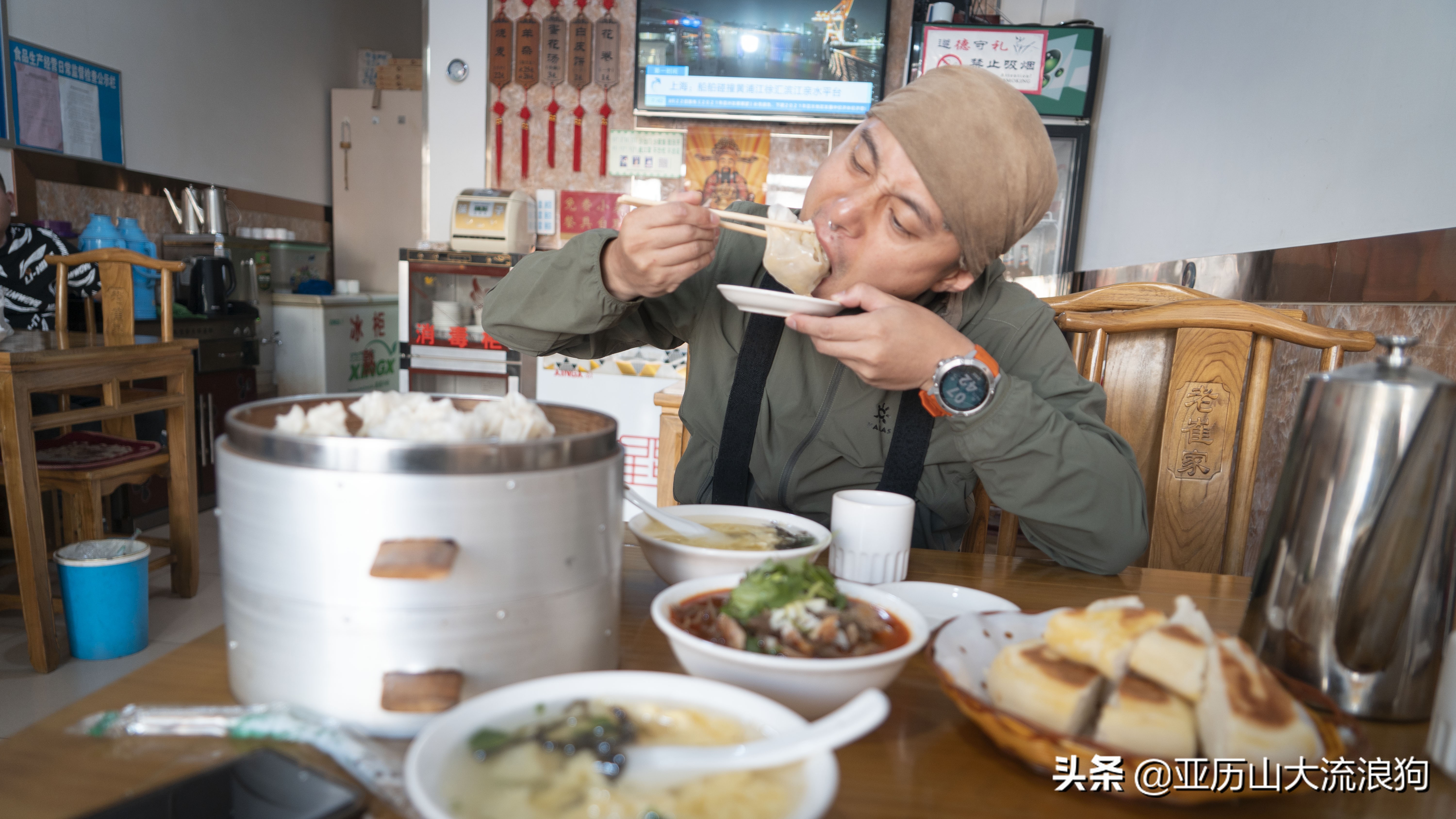 你那秋天来了吗？我这反正颜料泼了一地——内蒙古黄岗梁穿越之旅