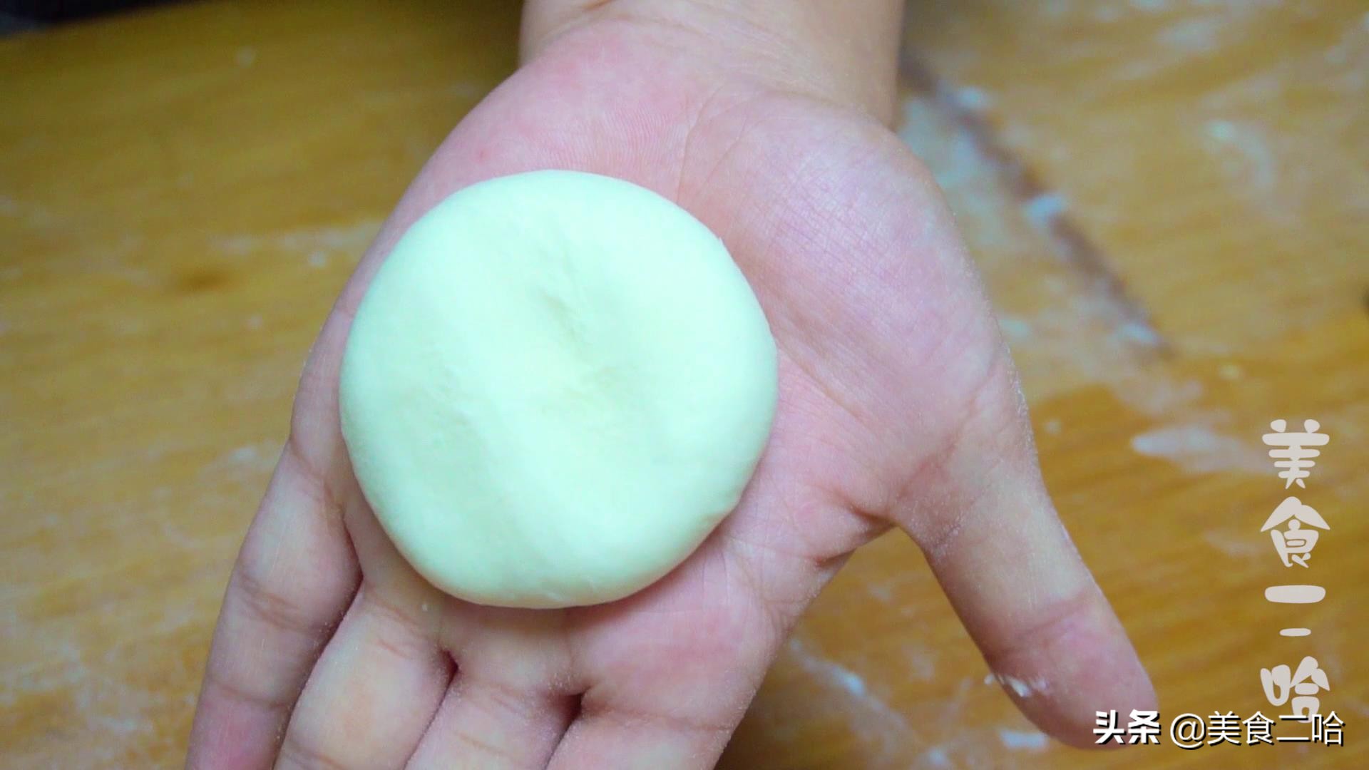 烙饼最软的方法葱花烙饼,大葱家常烙饼的做法全过程