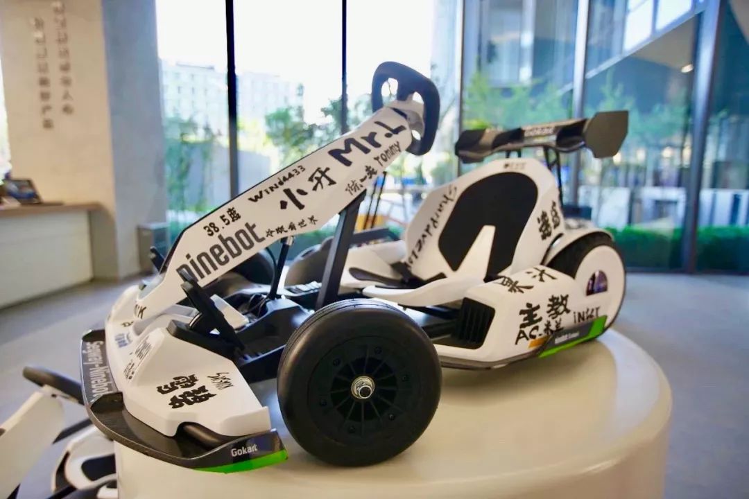 灏忕背蹇墜鎬婚儴,灏忕背鍐呴儴澶фゼ