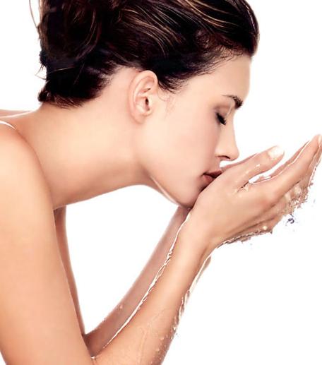 去日本逛药妆店哪些东西最值得买,去逛化妆品店