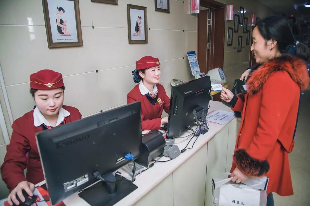 你看到的空姐不一定是空姐,你看到的并不是你所了解的