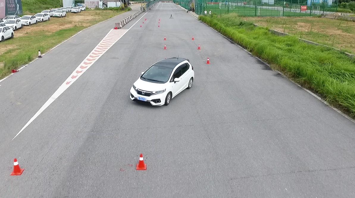 飞度gk5超跑颜宇鹏,本田飞度gk5详细介绍