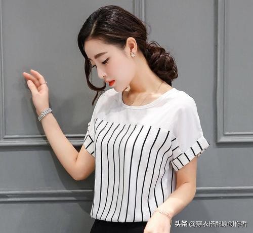 彩虹马印花t恤冬季,彩虹领子女纯棉短袖t恤爆款