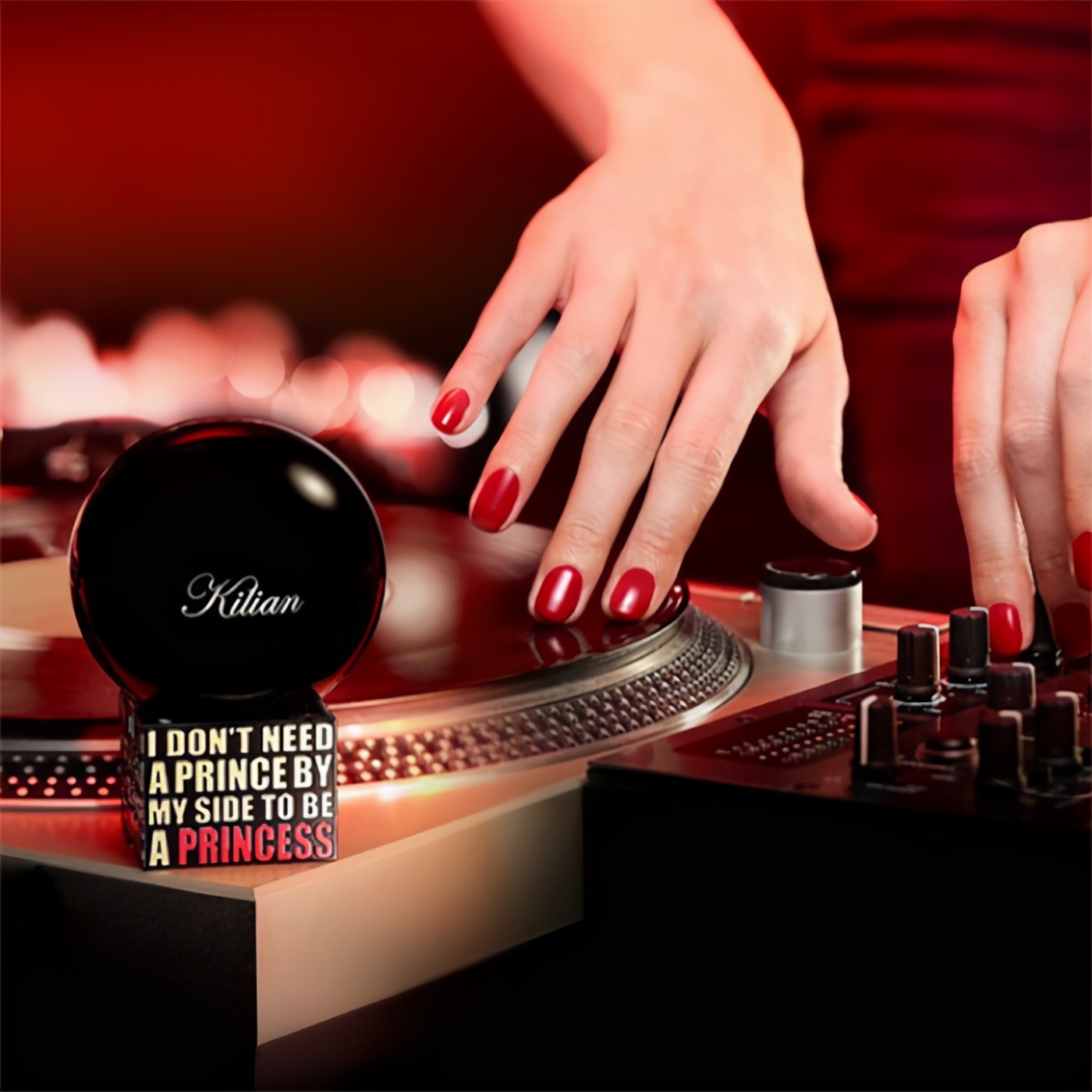 那些惊艳你的香水文案,有什么香水文案惊艳到你