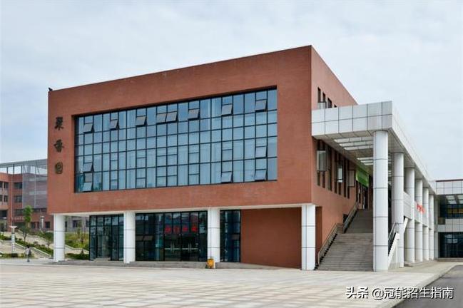 成都初中读哪些技术学院比较好,成都有哪些技术学校招初中生