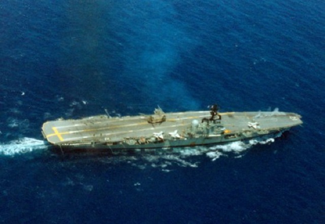 中国花费3000万美金，从澳洲买一艘废船，打开舱门后西方懊悔不已