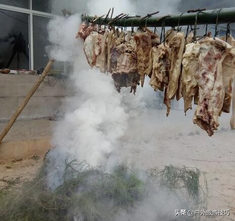 如果在野外没有水和食物怎么办,夏天无冰箱如何保存肉类