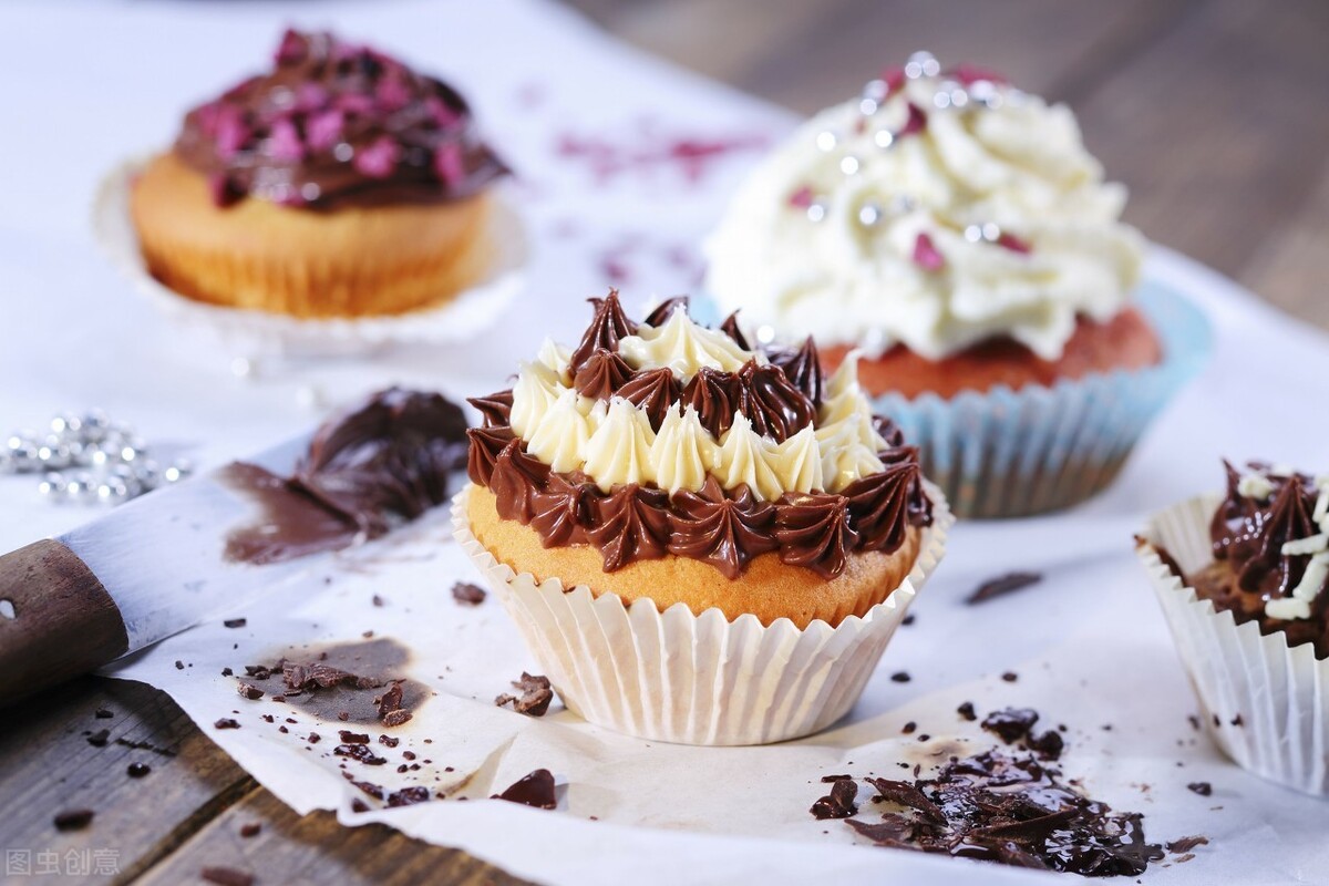 3月14日送什么礼物给女朋友,2月14日给女朋友送什么礼物