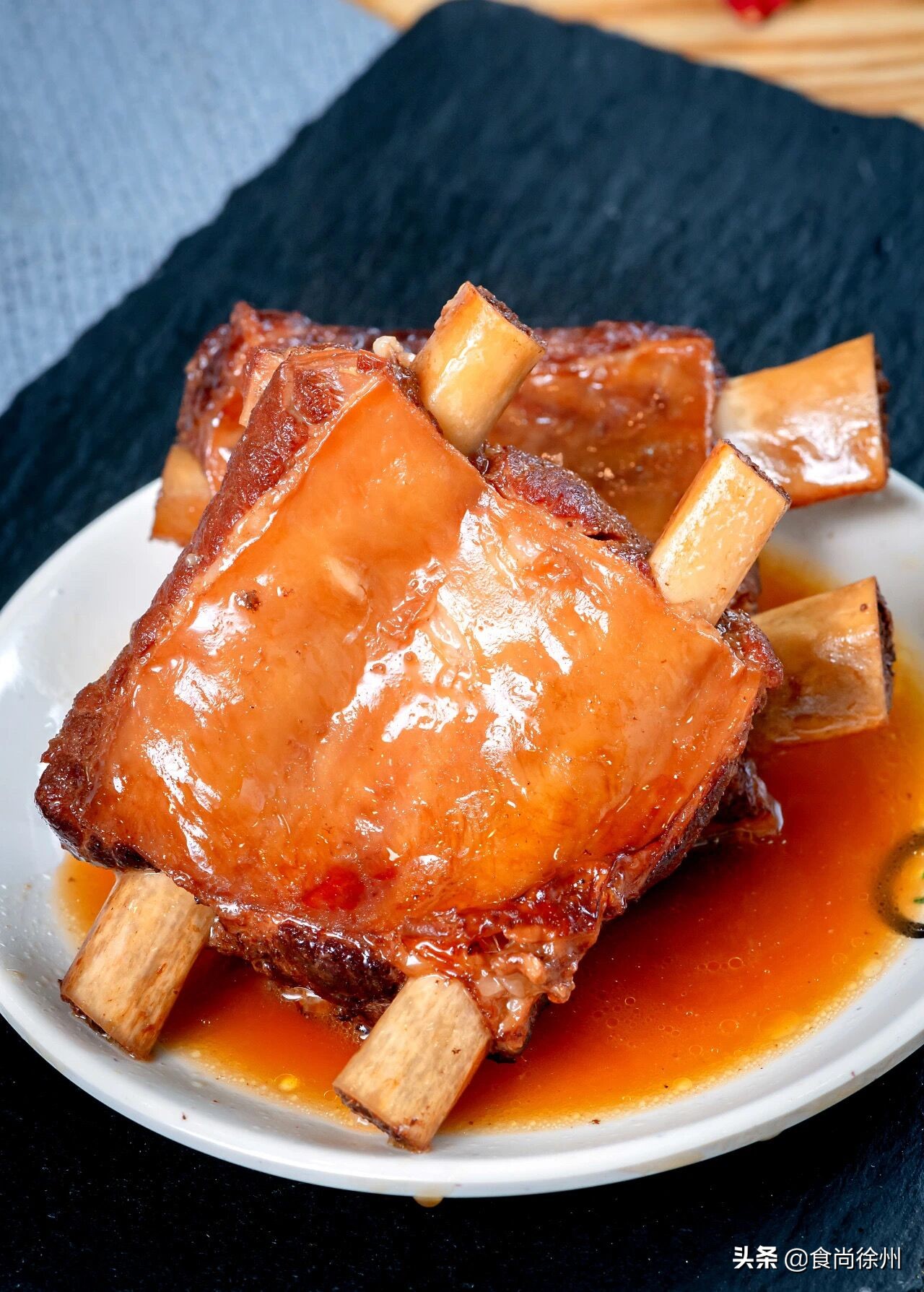 徐州从业28年名厨掌勺！将路边摊“把子肉”做出大排场！