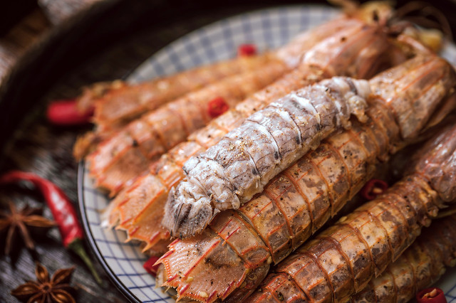 吃海鲜一般都有什么不能吃,吃海鲜一定要注意的事项