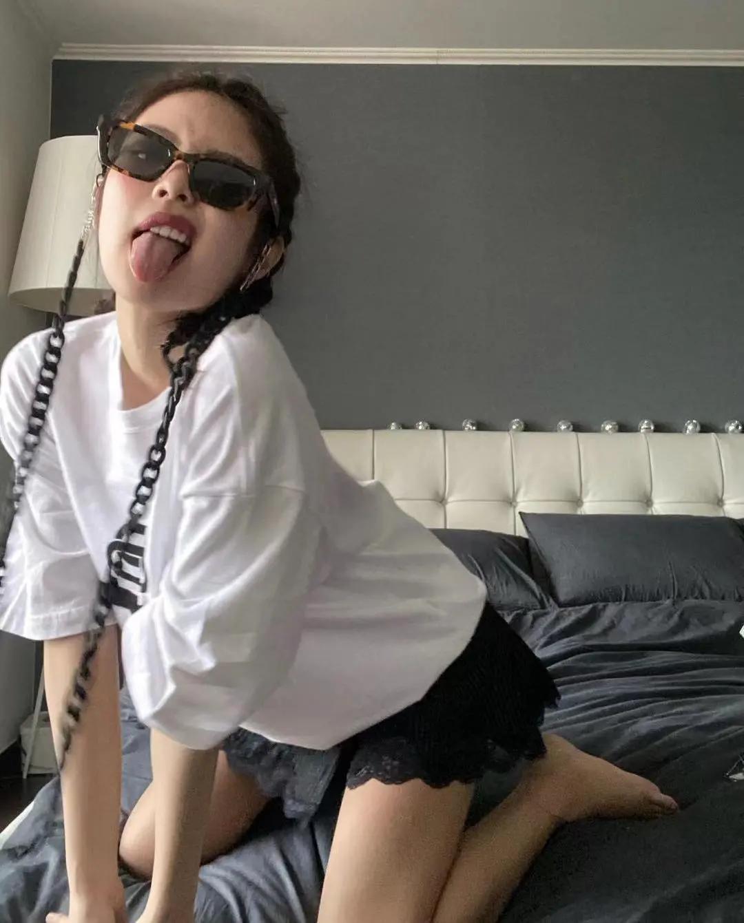 圆脸女生怎么选墨镜,圆脸女生如何选择大牌眼镜