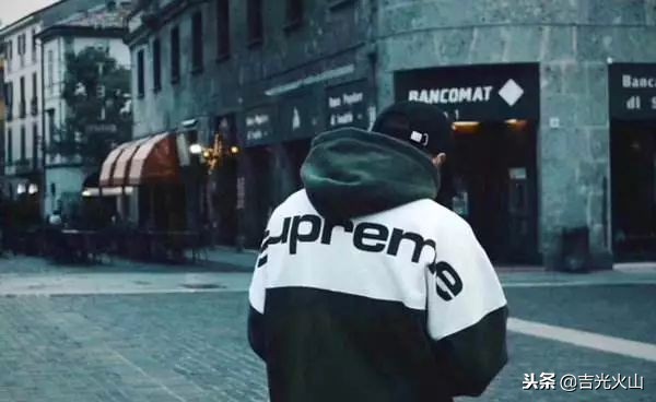 最火爆街头潮牌,美特斯邦威是什么档次的服装