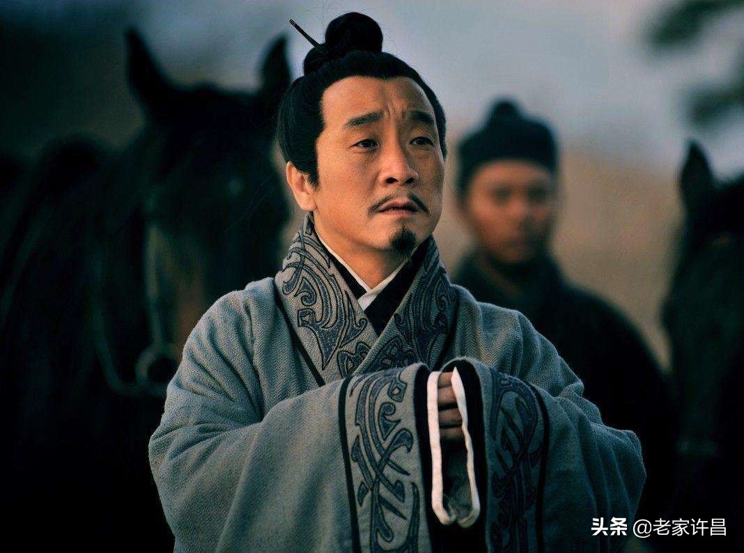 三国时期这个知识精英人物，吃着益州的饭，砸着益州的锅