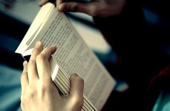 人在越困难时候越要学会投资自己,越是穷越舍得在这三件事上投资