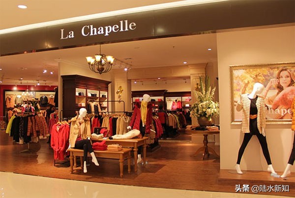 同样是“抄袭”,海澜之家赚34亿,它却巨亏20亿,关店4000家