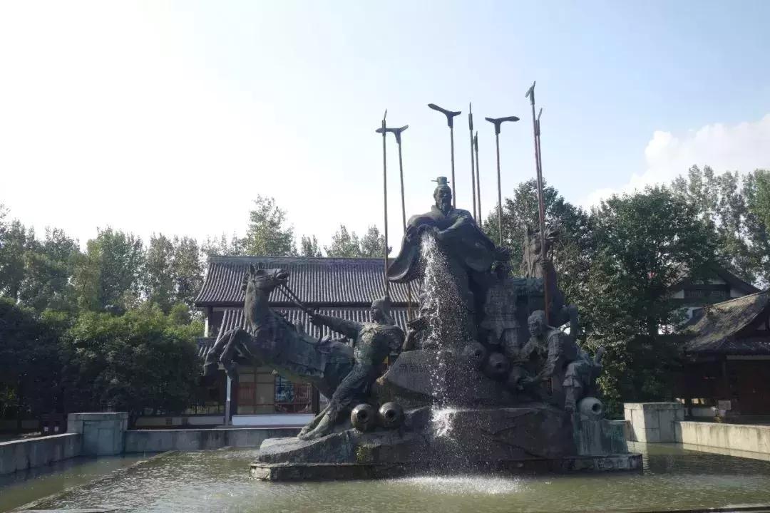 走进鲁迅笔下鲁镇,鲁迅笔下的鲁镇是什么样的地方