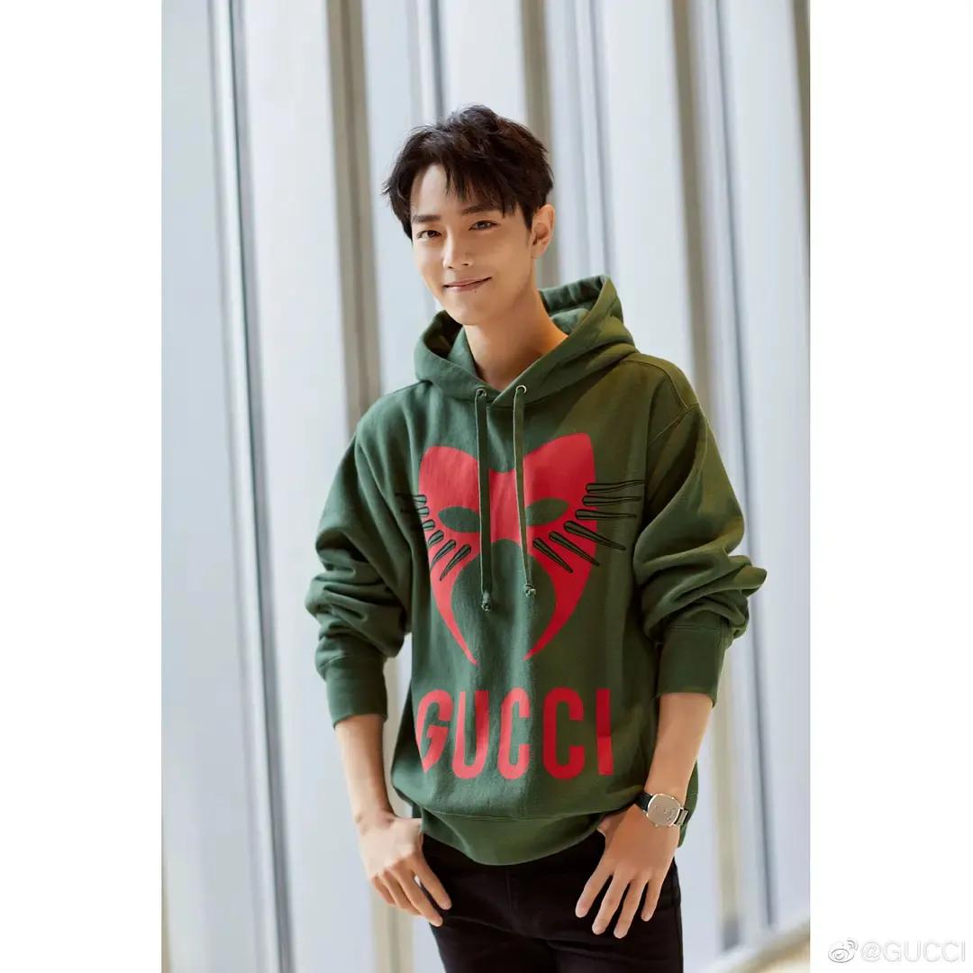 最大胆又最正经,肖战和Gucci