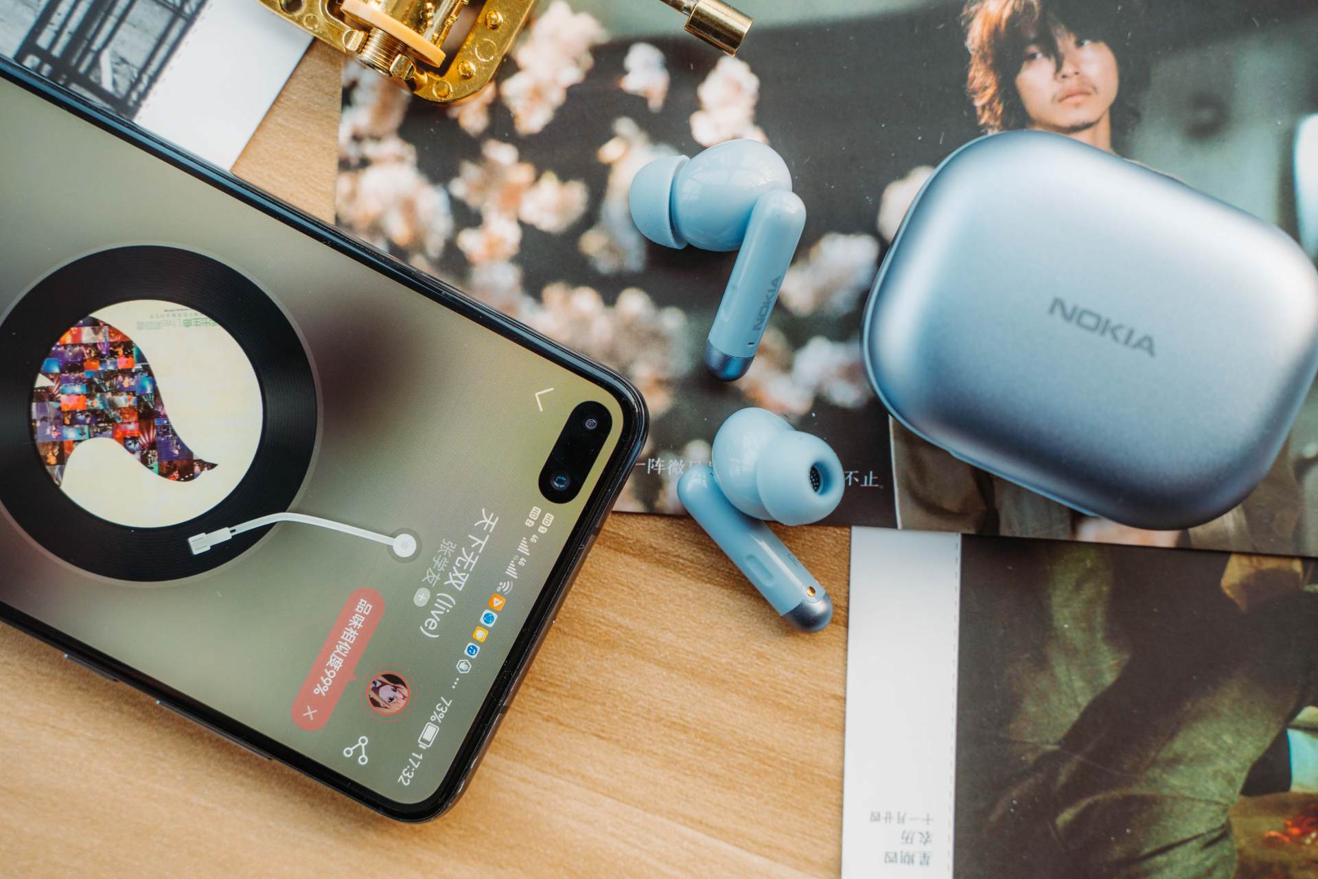 服！想不到诺基亚再现机皇品质的作品，出现在当前最热的耳机上