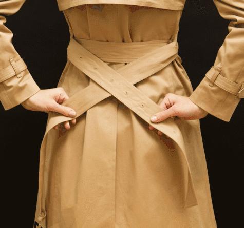 带环风衣的腰带怎么绑,coach风衣腰带的后边系法男士