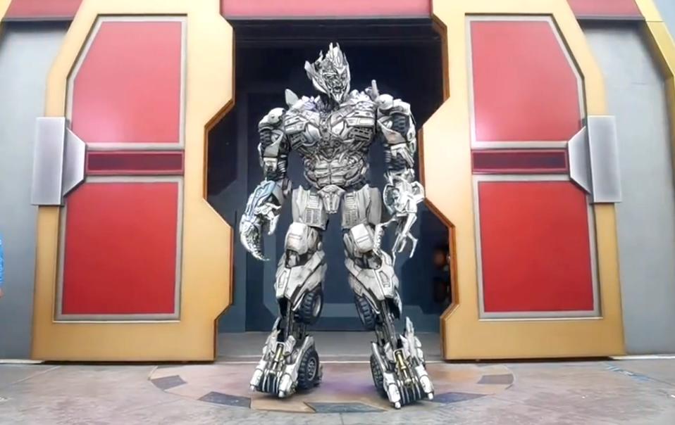 话唠威震天话痨扮演者本人,威震天话痨扮演者真面目