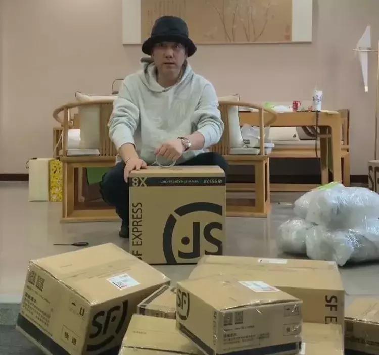 孙俪卖闲置物品被赞良心,明星卖闲置物品