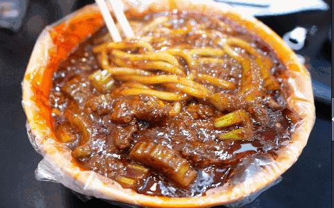 新疆的美食不只是羊肉串,来疆必吃的美食