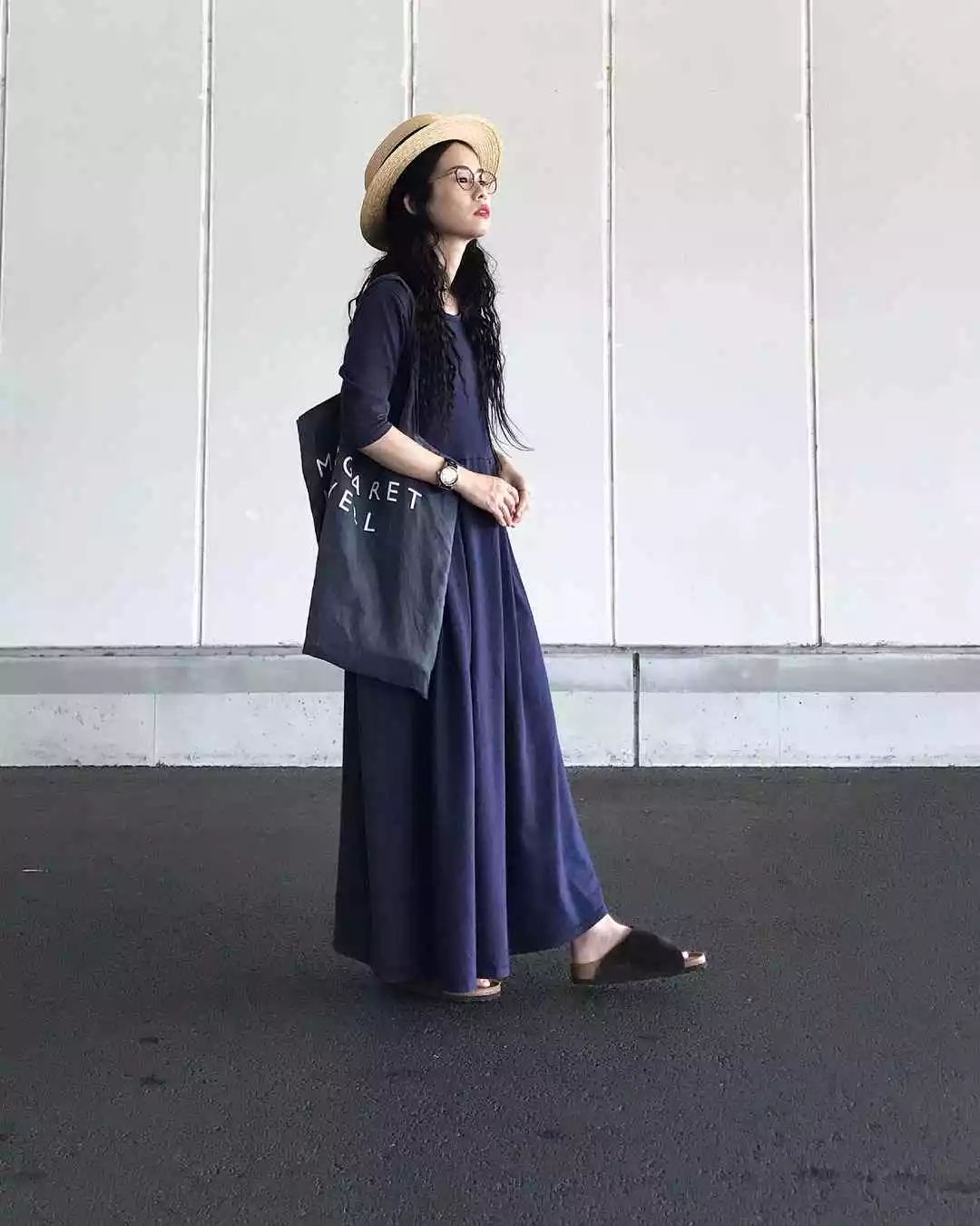 风靡文艺界的“棉麻服”会穿吗？学会提亮色彩搭配，回归布衣精神