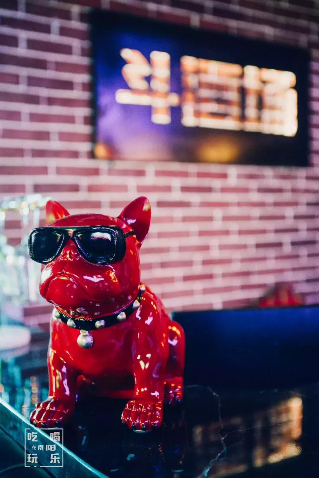 藏身南阳小区边斗酒场,1%的人能找到!茶奥利奥冰激凌吃了都醉?